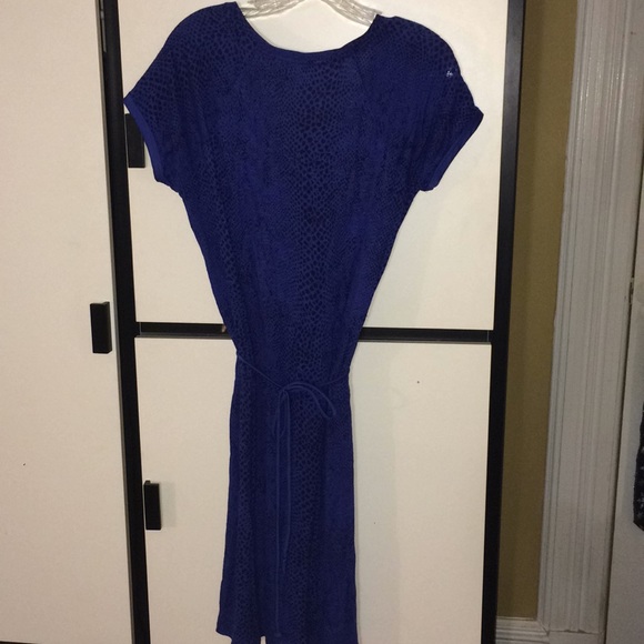 Dress - Picture 3 of 4